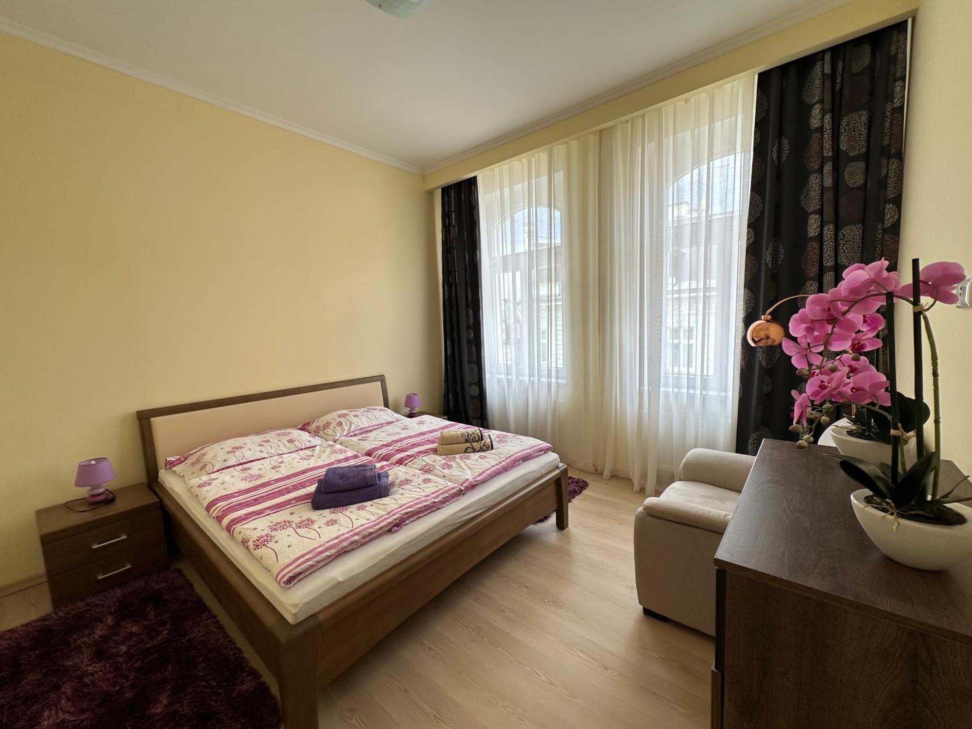 Apartment Zeyerova4 卡罗维发利 外观 照片